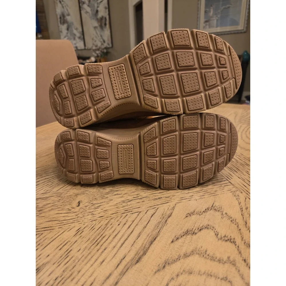Skechers Slip-Ins Boots Easy Going Casually Perfect Women's 8M Brown Chestnut